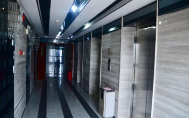 She & He Apartment Shenzhen Window of the World Branch