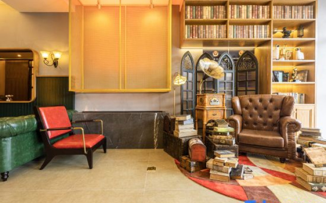 James Joyce Coffetel (Beijing Tongzhou Tuqiao Subway Station)