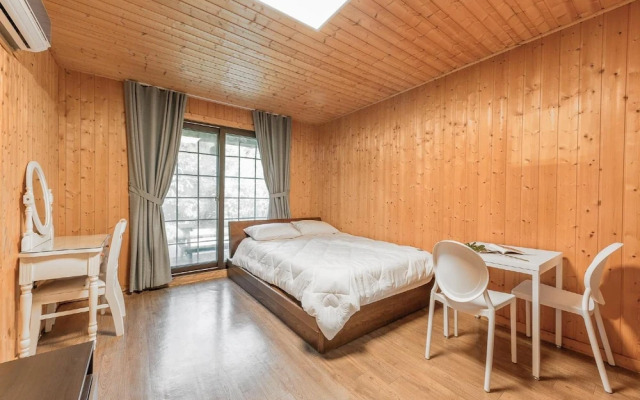 Gapyeong Chaerokji Pension