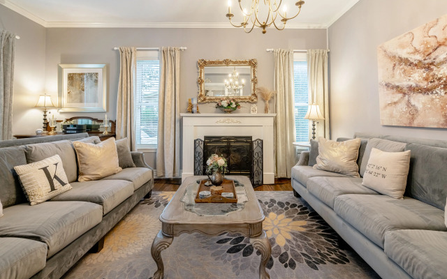 The Kingsville House