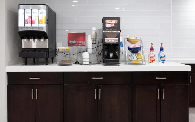 Comfort Inn & Suites Pottstown Eastern Gateway