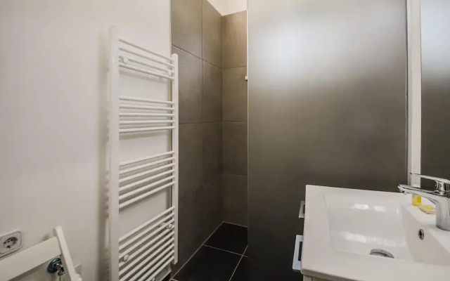 Kavon Apartments