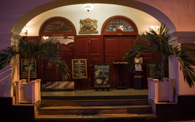 Royal Bar & Hotel