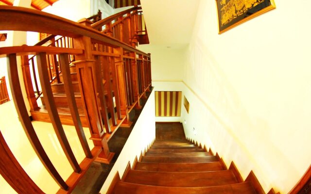Grand Residence