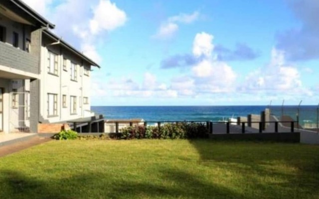 Beach Mansion 3