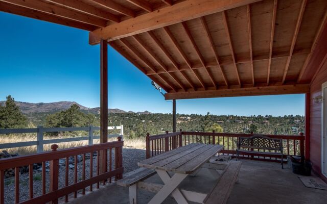 Mountain Top Ranch - Three Bedroom House