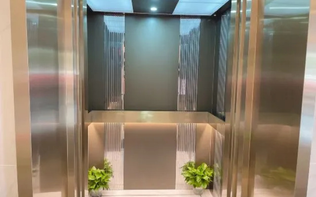 Vienna 3 Good (Shanghai Fengxian New Siping Highway Store)