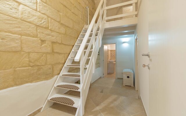 2102 Casa Leccese by Barbarhouse