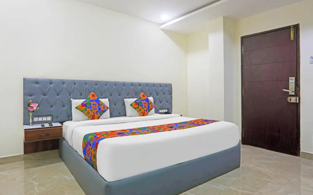 Fabhotel Rr Residency I