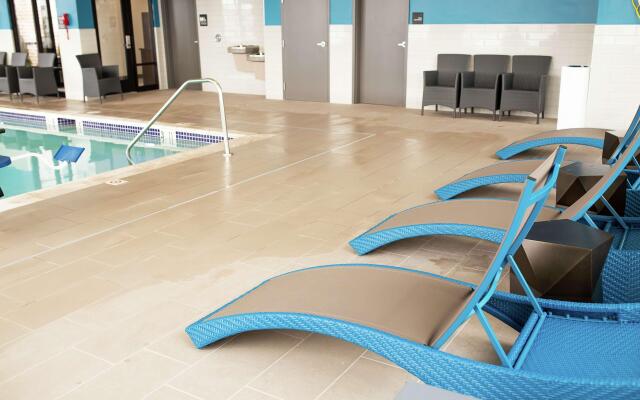 Hampton Inn & Suites Dundee