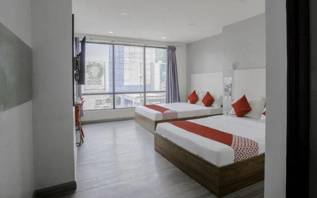 RedDoorz Plus near SM Fairview