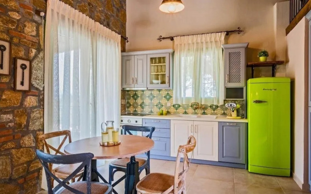 Mediterraneo Luxury Suites Halkidiki