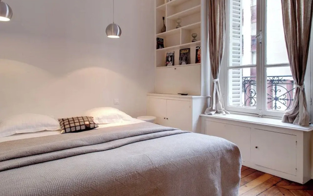 Paris St Germain Duplex Residence