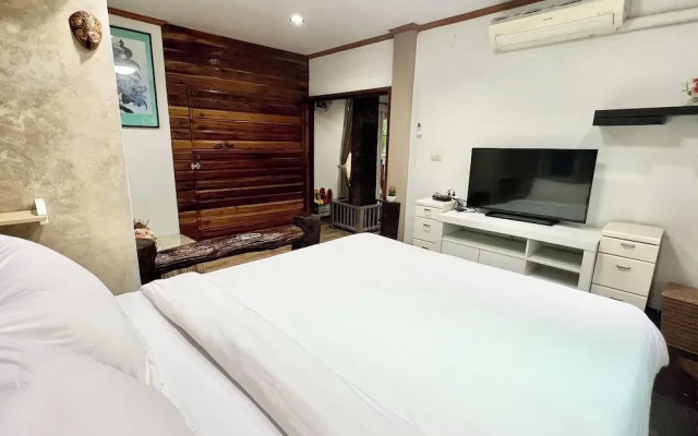 The Cascade - Mae Taeng Waterfall Bungalows