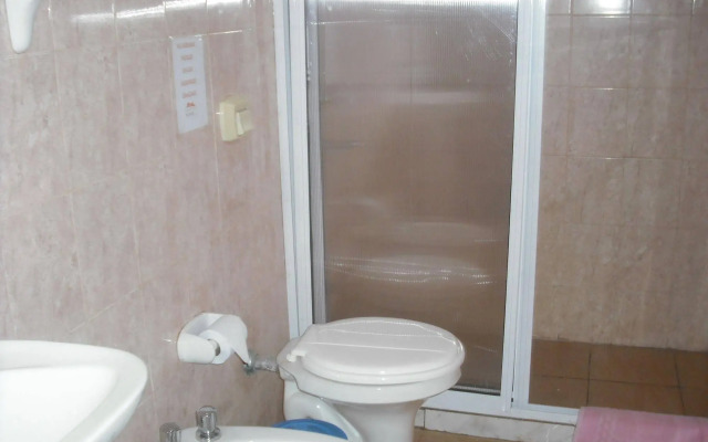 Raices Nuevo Apart Hotel