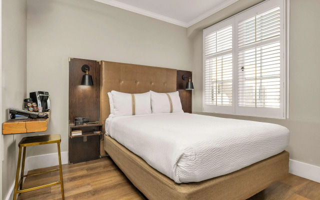 Hotel Petaluma, Tapestry Collection by Hilton