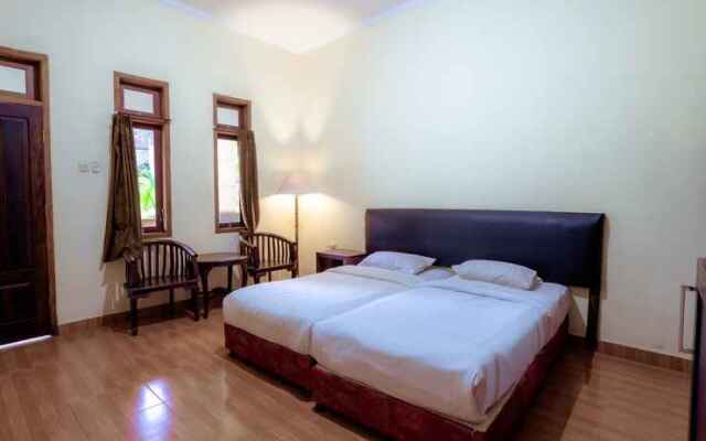 Mahkota Plengkung Hotel by ecommerceloka