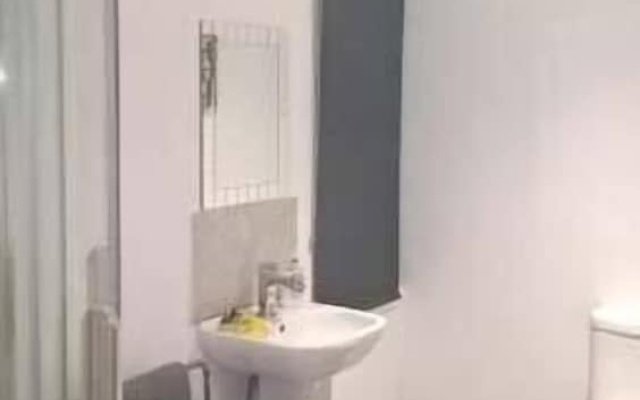 2A Bridge Apartments