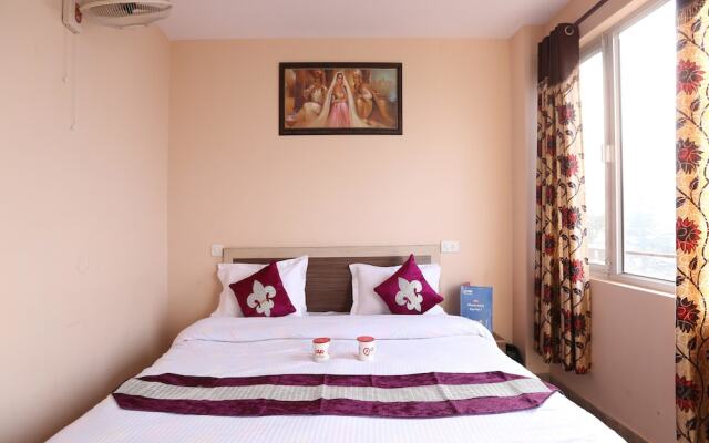 OYO 3372 Hotel Good Luck
