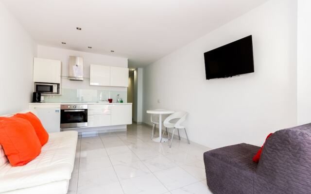 Apartment Bonamar Red