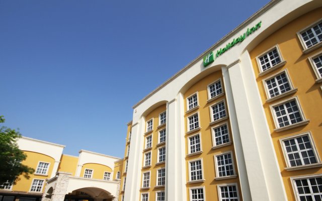 Holiday Inn Monclova, an IHG Hotel