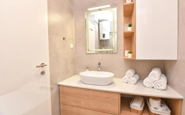 Studio apartment Bee One