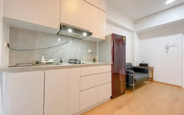 Cozy And Modern Style 1Br Apartment Green Bay Pluit