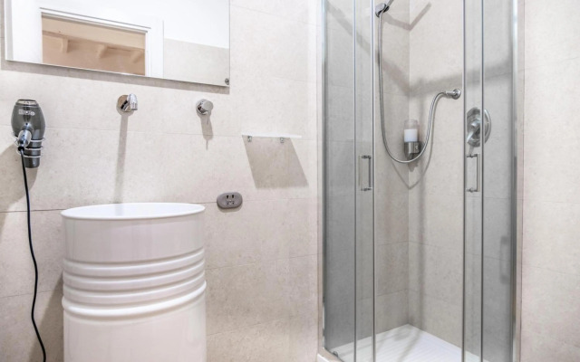 Fontana di Trevi Diamond Boutique