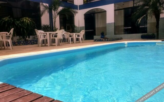 Bombinhas Palace Hotel