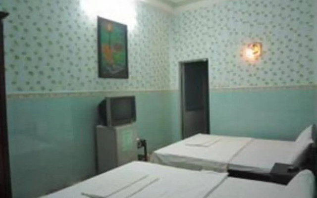 Dao Hung Hotel Saigon