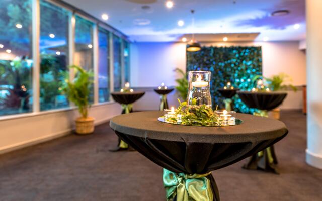 Crowne Plaza Sydney Airport by IHG