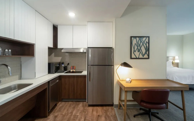 Staybridge Suites Flowood – NW Jackson