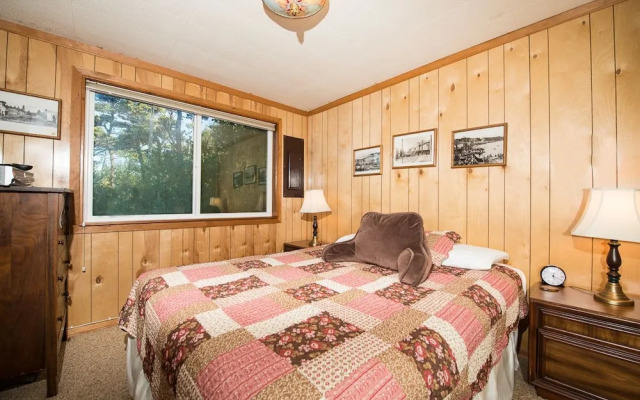 Crow's Nest by RedAwning