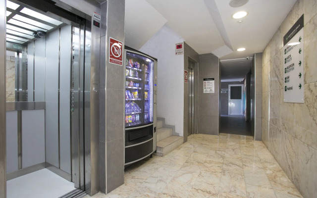 Apartamentos Amalia By Mc