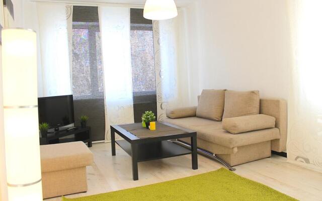 Alpha Apartments Krasniy Put'