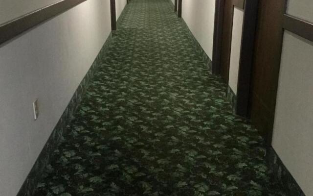 Americas Best Value Inn West Frankfort