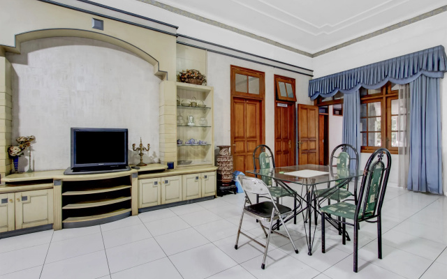 Hotel O Bimo Inn Guest House – Guest Rooms – Yogyakarta