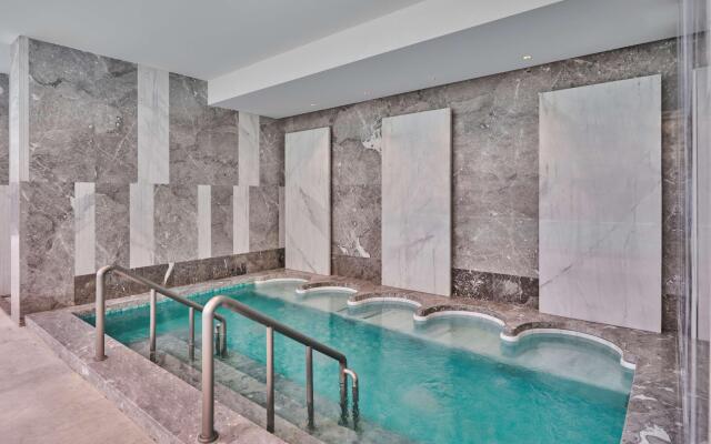 Hilton Yancheng