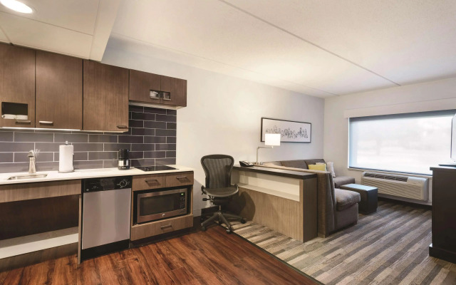CLT Sky Suites