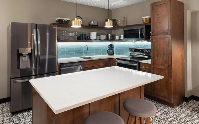 The Highlander Hotel, Ascend Hotel Collection