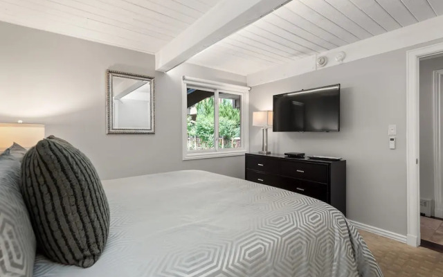 Aspen Alps Apartment #107 2 Bedroom Condo by RedAwning