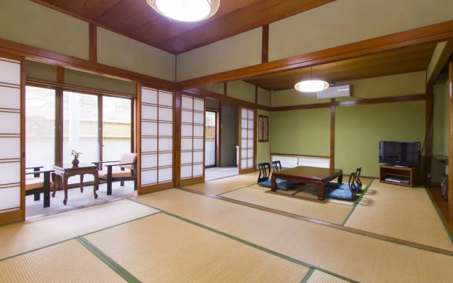 Takezono Ryokan