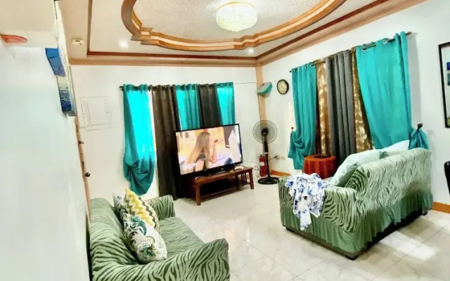 Len's Staycation 3bdr-2br-downstairs ,netflix&wifi