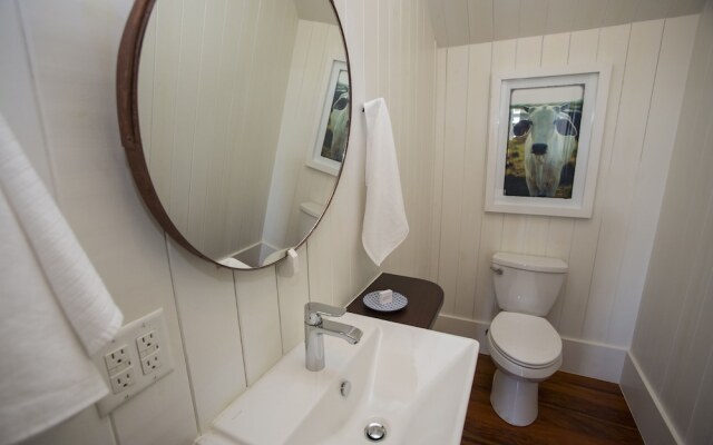 Mahogany Bay Homes