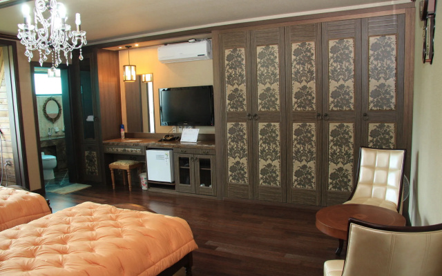 Nine Resort