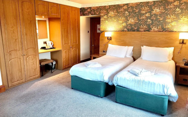 Duke Of Gordon Hotel