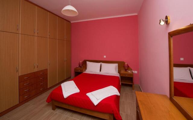 Anna Apartments