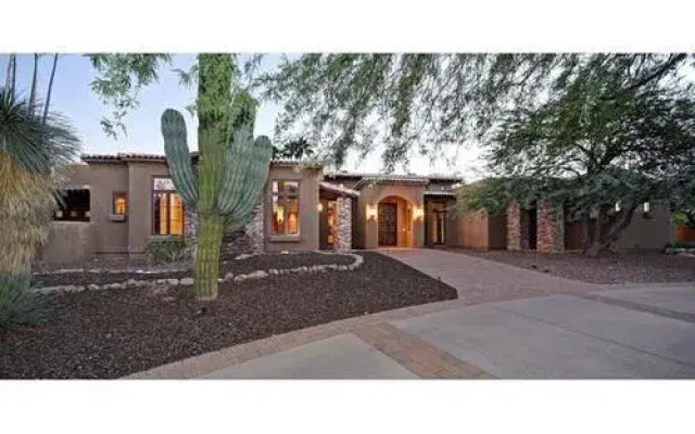 Paradise Valley Homes