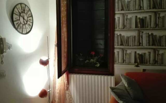 Bacanal Apartment
