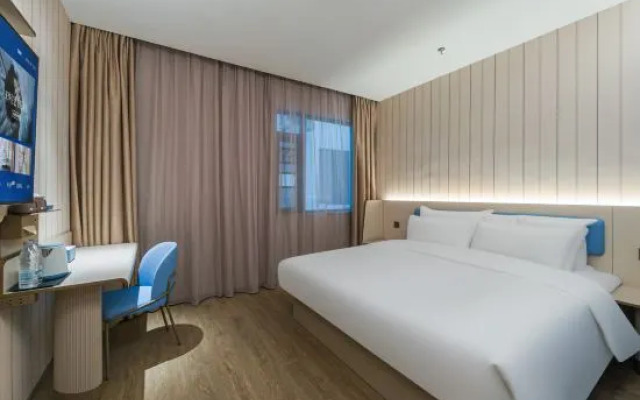 HanTing Hotel (Wuxi Qianqiao Dadao Wuzhou Huishenghuo Plaza)